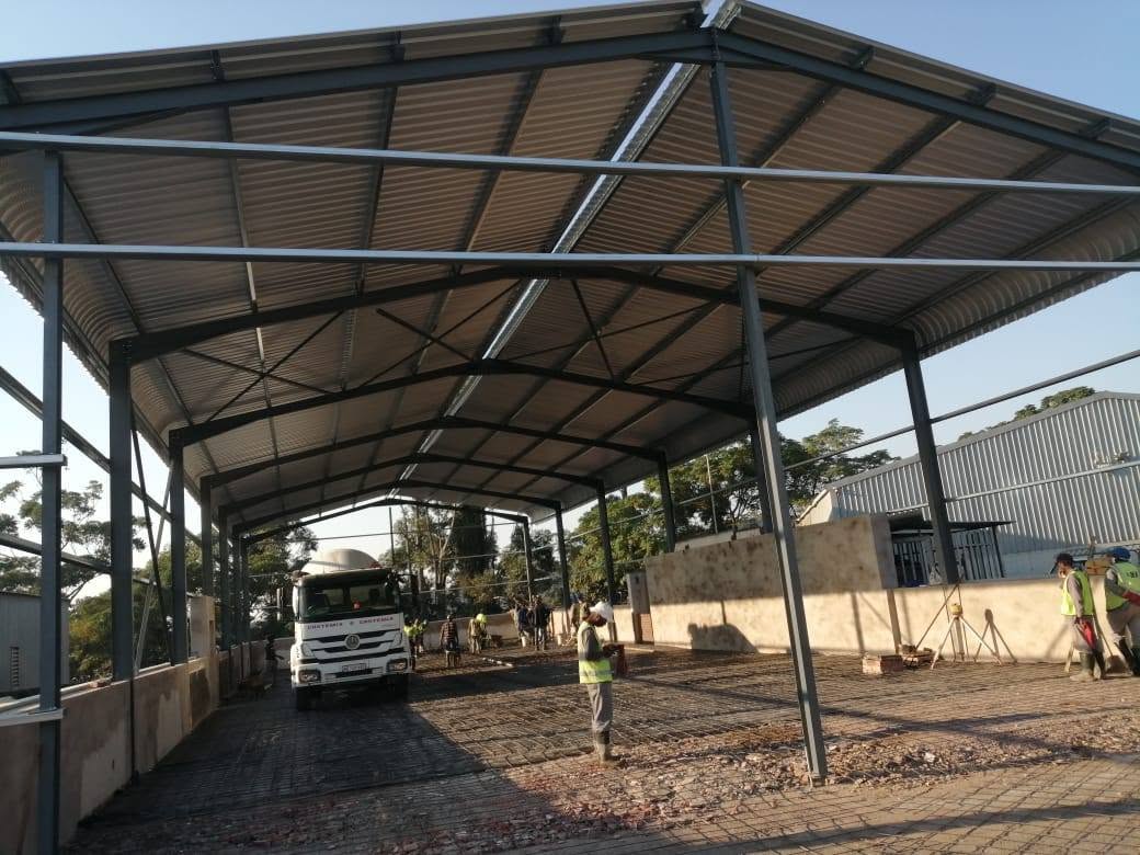 Construction site, roof structure